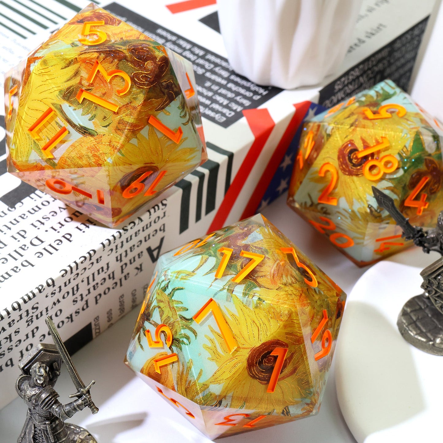 Solflowers Grace | 50mm D20 | Oversized Art Core Dice